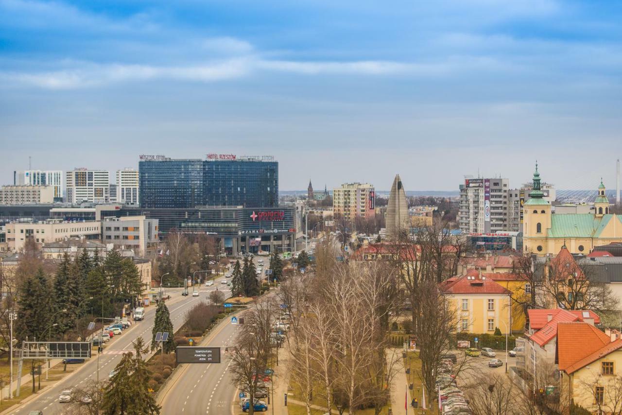 Hotel Forum Rzeszów Exterior foto
